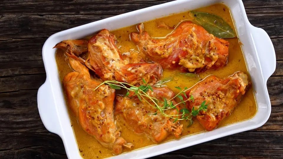 How to cook rabbit in the oven