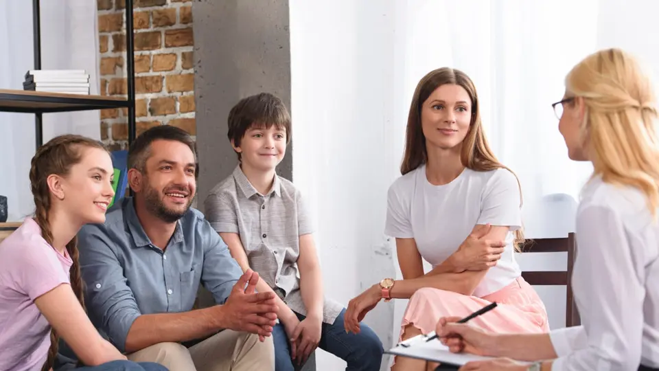 Who is a family counselor