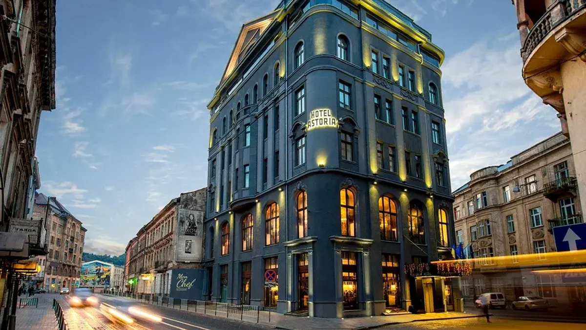 Hotels in Lviv – Astoria