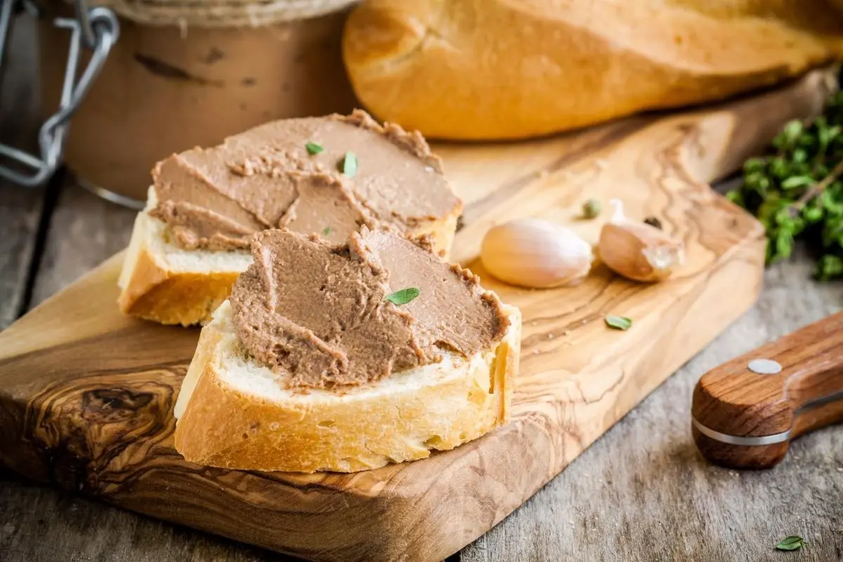 How to Make Chicken Liver Pâté